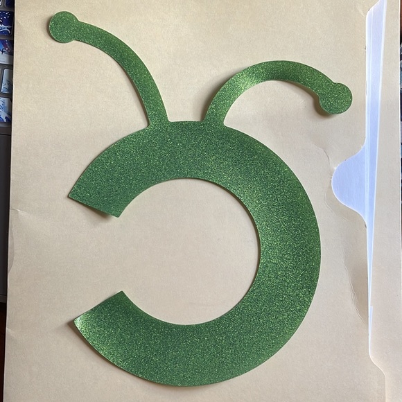 Cricut Glitter Iron on - Picture 2 of 3